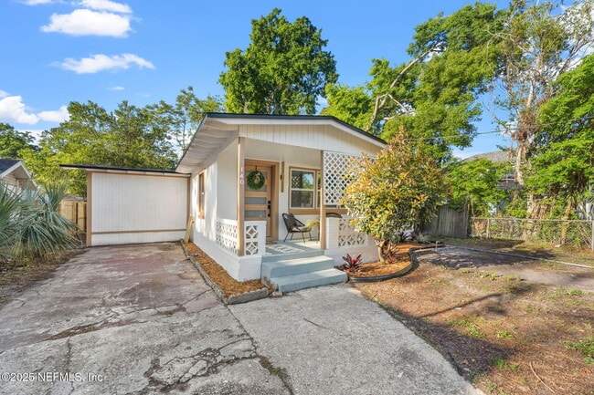 Primary Photo - 140 Jackson Rd