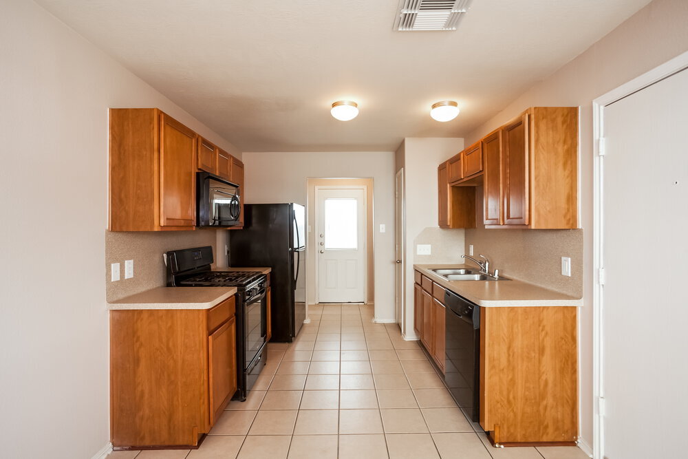 Building Photo - 4934 Canyon Blanco Dr