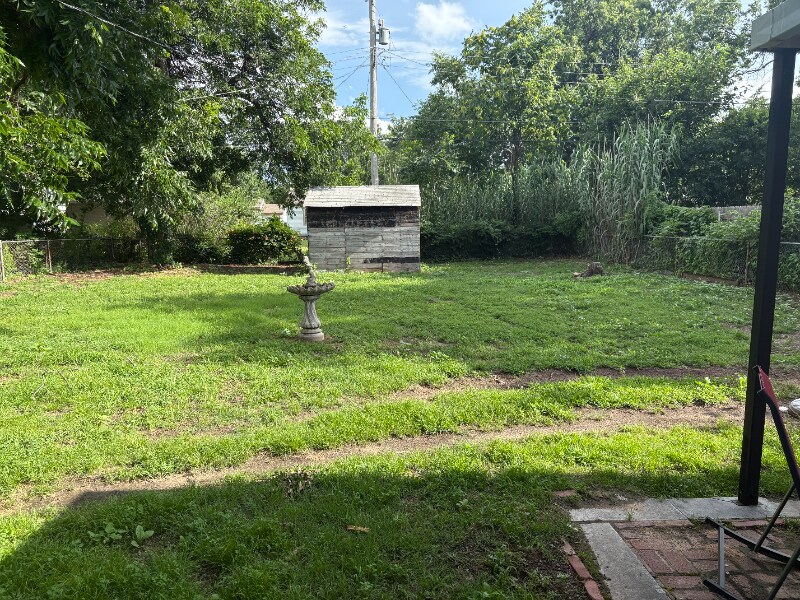 Building Photo - 6606 NW 33rd St