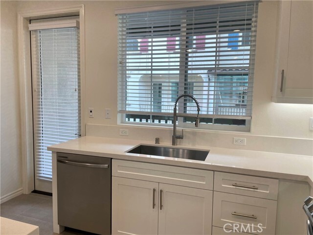 Building Photo - 2424 Villena Way