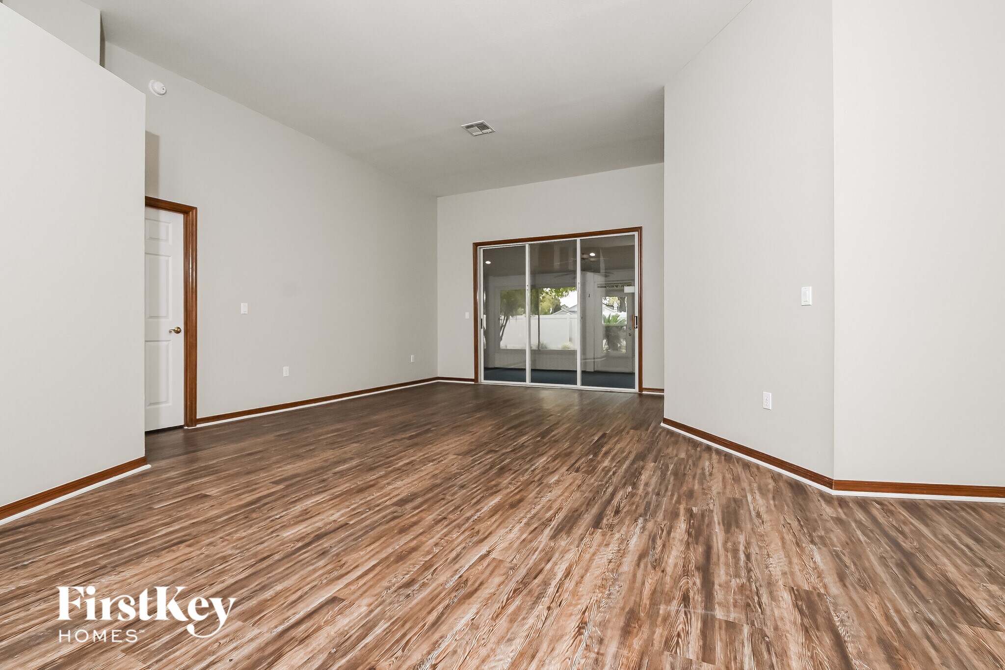 Building Photo - 5349 Montserrat Dr