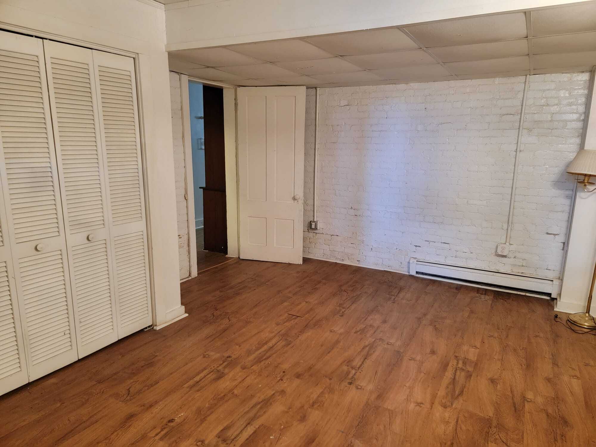 Building Photo - 683 State St