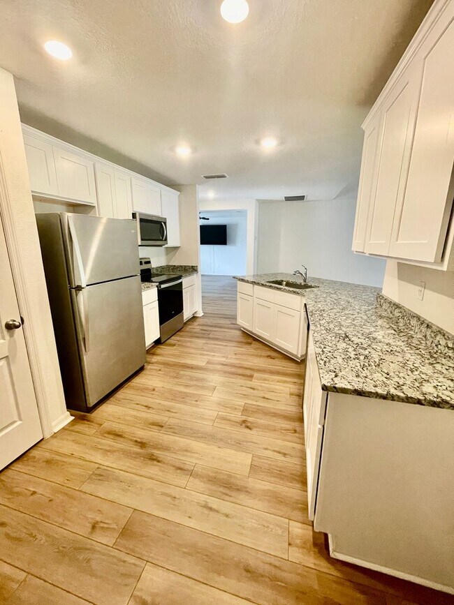 Building Photo - 37378 Whisper Wy