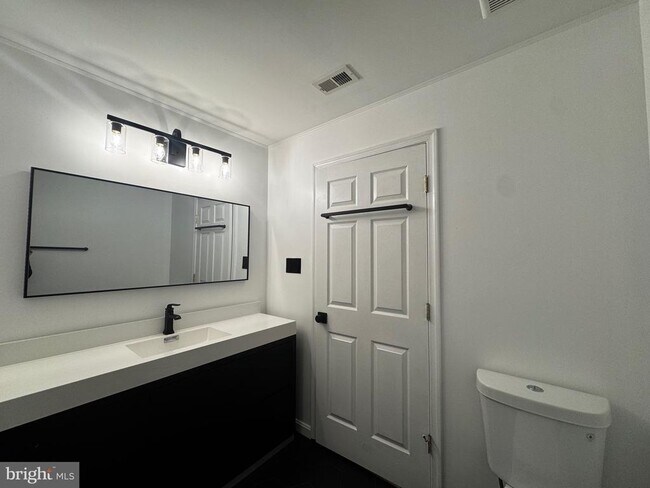 Building Photo - 9141 Gracious End Ct