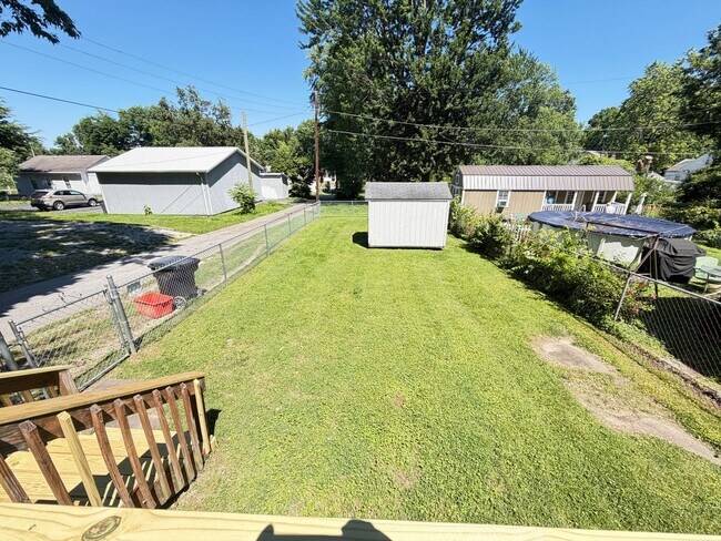 Building Photo - 2 Bedroom, 1 Bathroom Home For Rent!!