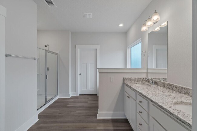 Building Photo - 6616 Forest Bay Ave