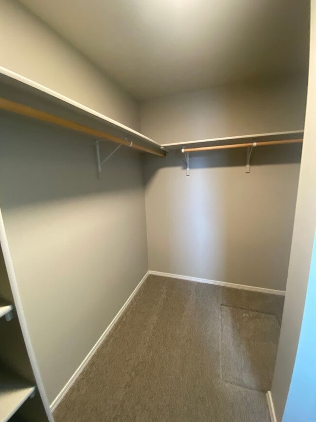 Building Photo - 5214 Clearfield Ct