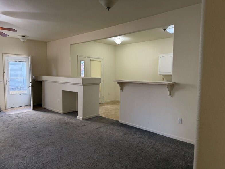 Building Photo - 2461 Thunder Mountain Dr