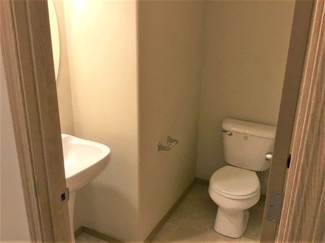 Building Photo - 37828 Hamilton Ridge Dr