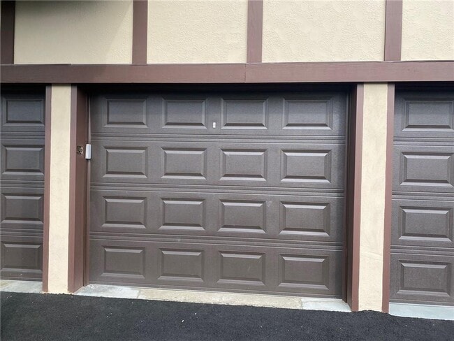 Building Photo - 493 Sierra Vista Ln