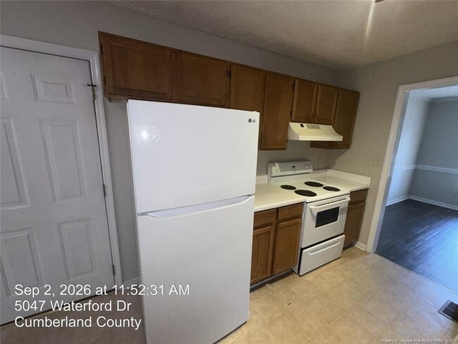 Building Photo - 5047 Waterford Dr