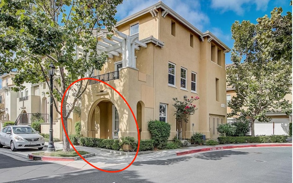 Building Photo - 1793 Hillebrant Plz