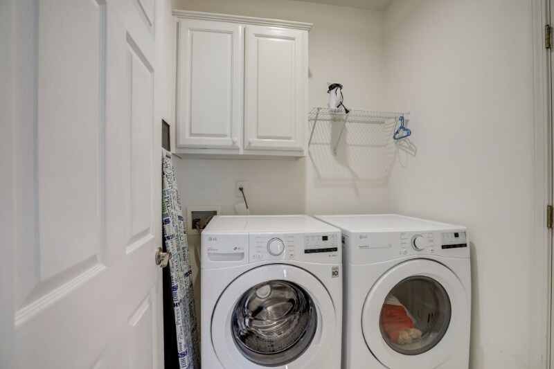 Building Photo - 1155 Arbor Creek Dr