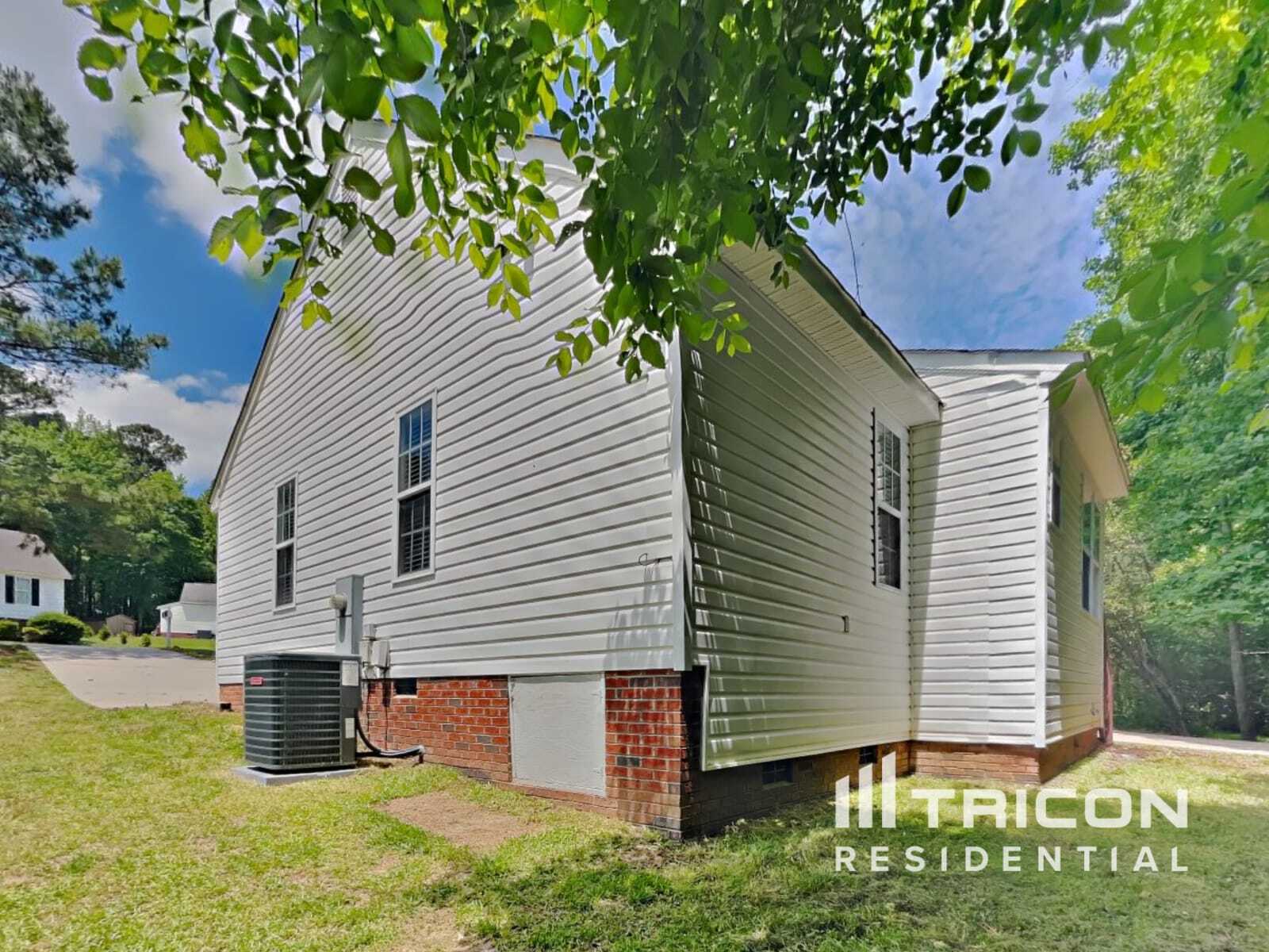 Building Photo - 1031 Laurel Leaf Rd