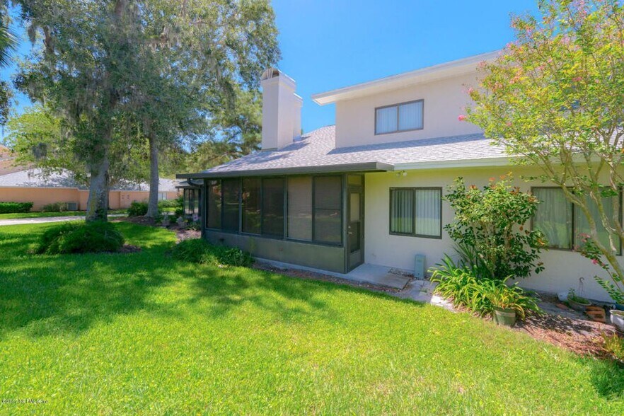 Building Photo - 172 La Pasada Cir S