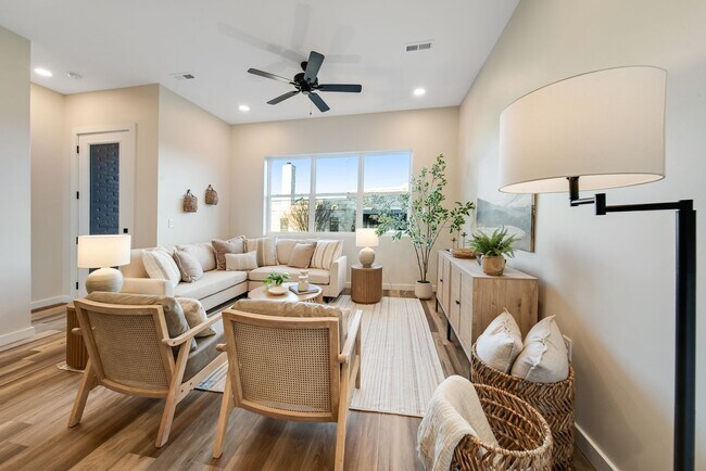 Building Photo - 1861 Zeta Way