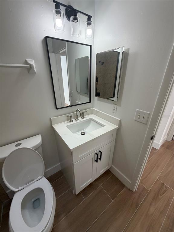 Building Photo - 4352 Sandhurst Dr