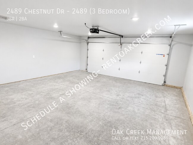 Building Photo - 2489 Chestnut Dr