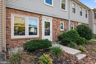Building Photo - 3904 Elberta Ln