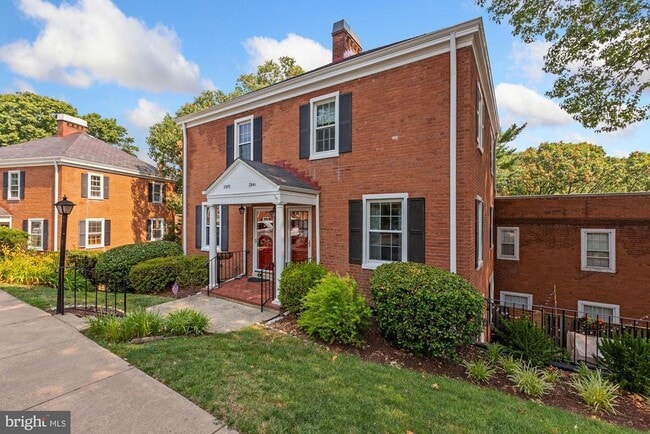 Building Photo - 2941 S Dinwiddie St