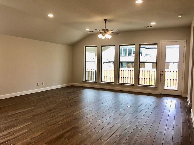 Building Photo - 1636 Laverne Mitchell st