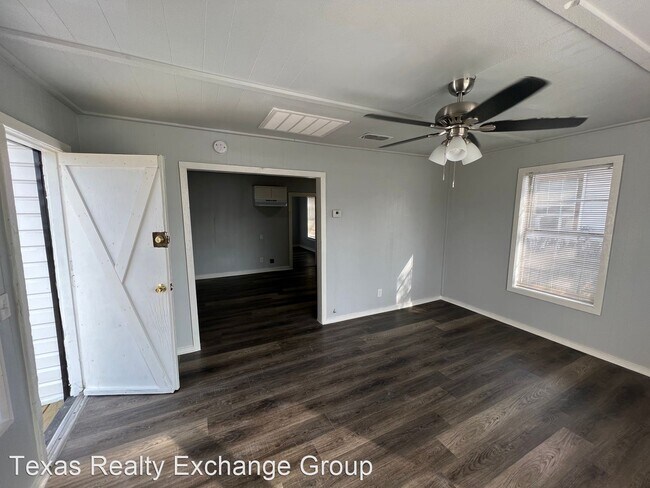 Building Photo - 2 br, 1 bath House - 926 Talmadge