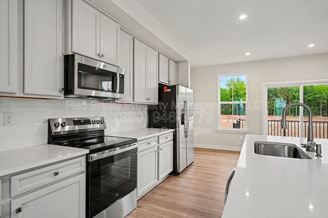 Building Photo - 1063 Bracken Hill Road Indian Trl