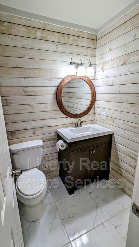 Building Photo - 243 Glenn Bryant Rd