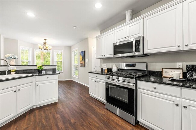 Building Photo - 580 Olde Lauren Ct
