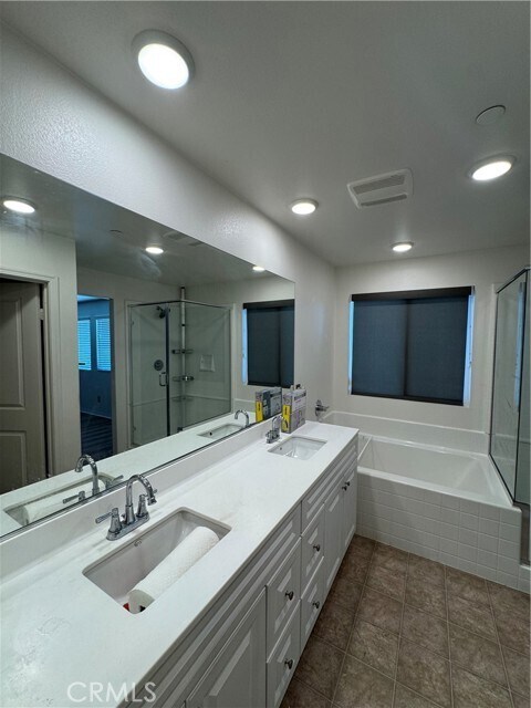 Building Photo - 11016 Clear Lake Ln