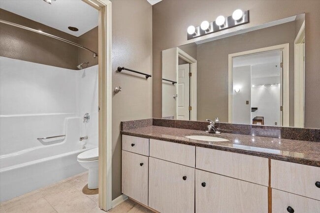 Building Photo - 270 E Highland Ave