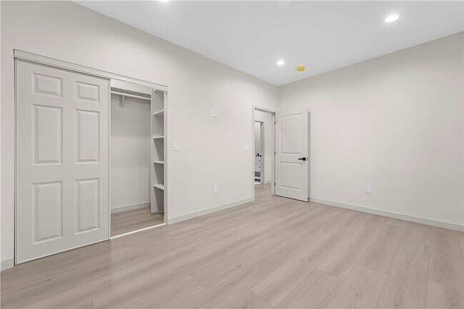 Building Photo - 13249 Kagel Canyon St