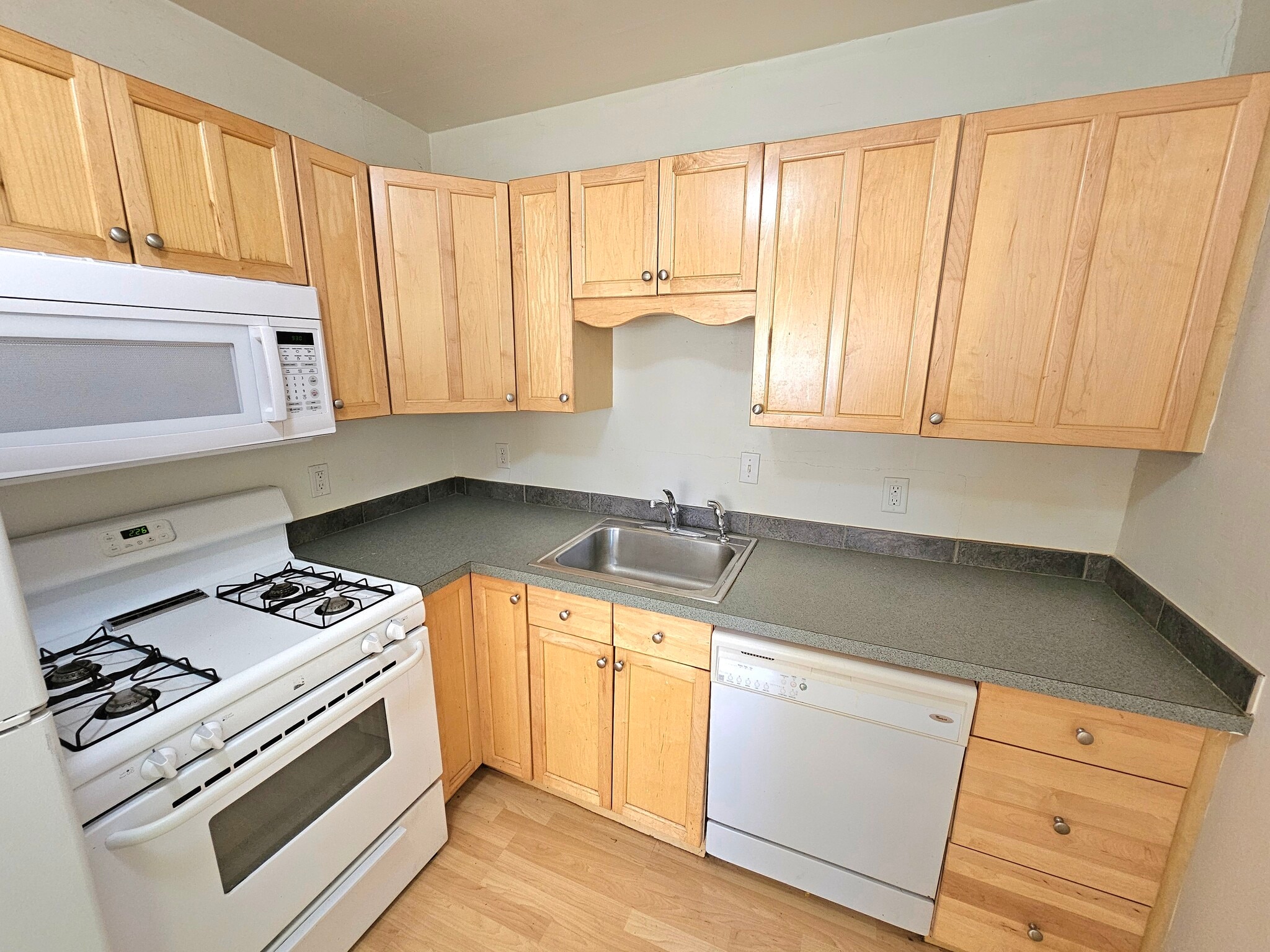 Kitchen view 3 - 755 19th St