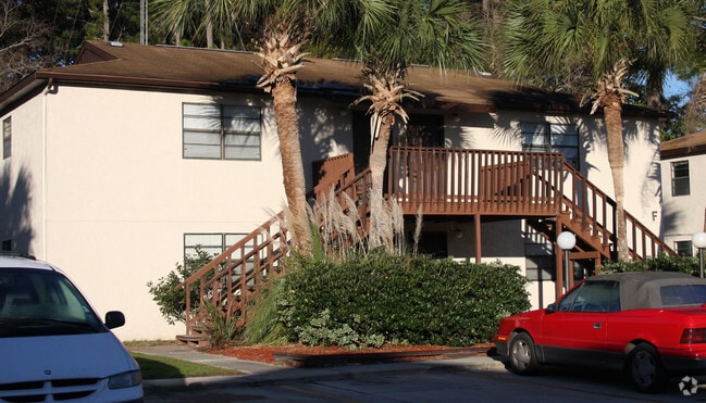 Building Photo - Tyndall Lake Apartments