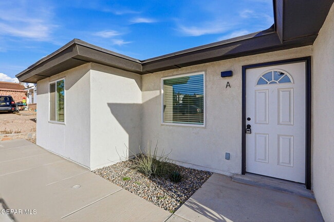 Building Photo - 1481 O Sullivan Dr