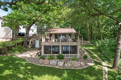 Building Photo - 16654 Inguadona Beach Cir SW