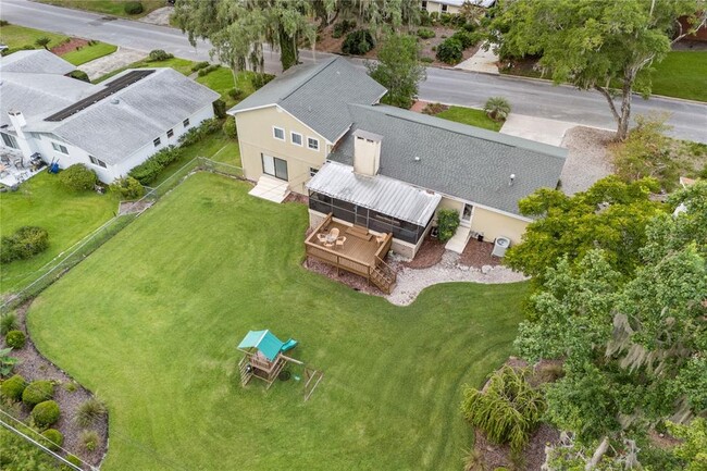 Building Photo - 2026 NW 19th Ln