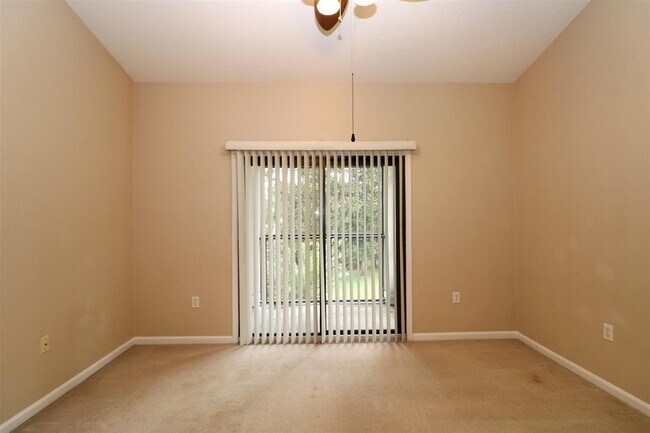 Building Photo - 104 Laurel Wood Way