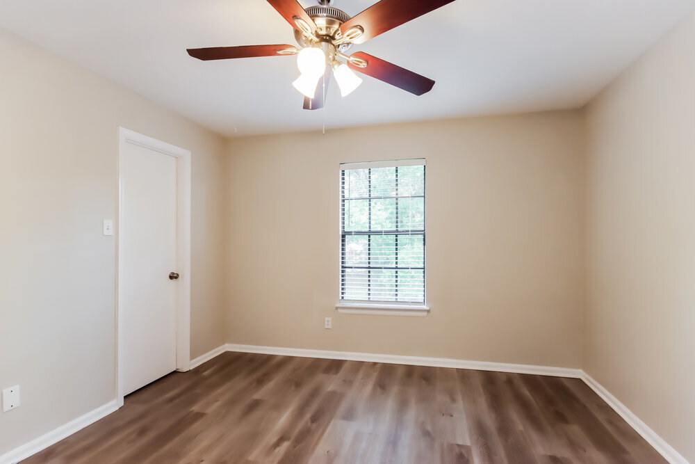 Building Photo - 4423 Appalachian Trail