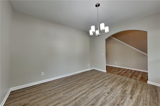 Building Photo - 345 Westridge Cir
