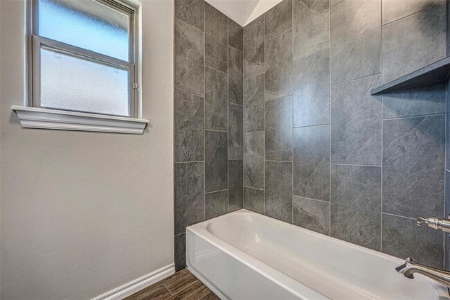 Building Photo - Beautiful Coeur D'Alene/Yukon