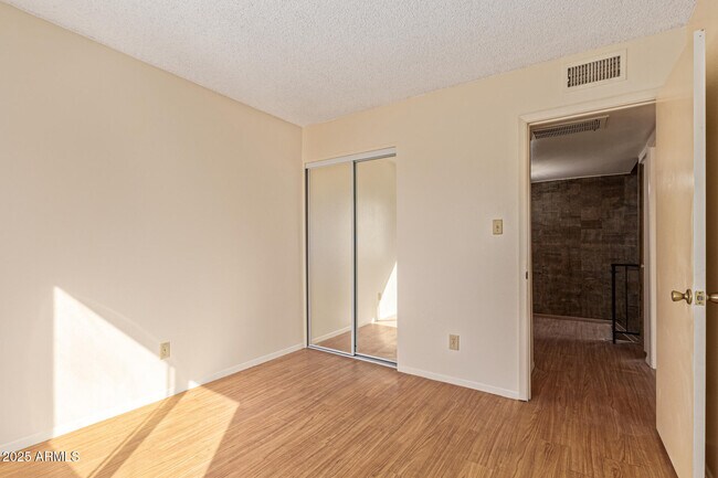 Building Photo - 6124 N 79th St