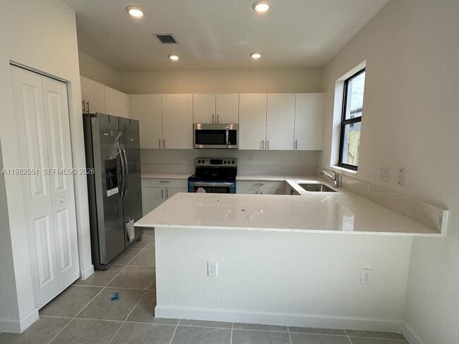 Building Photo - 13262 SW 285th St