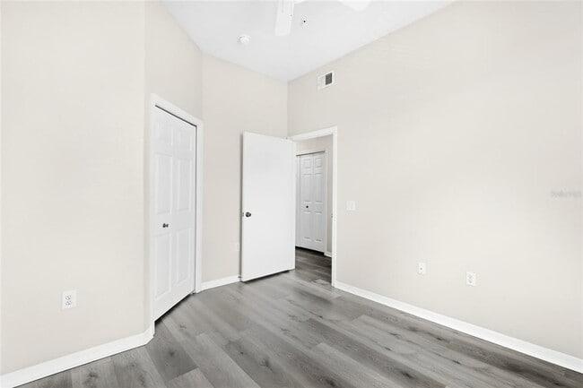 Building Photo - 5160 Northridge Rd