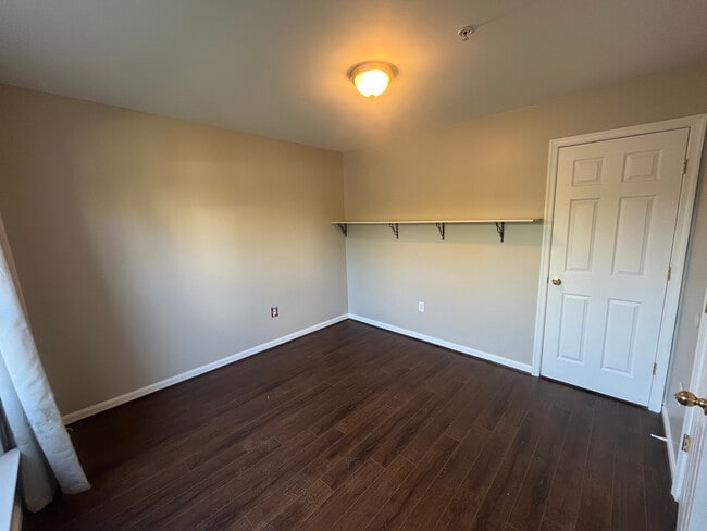 Building Photo - 2562 Carrington Way