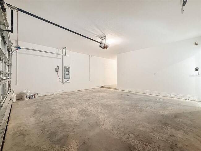 Building Photo - 35541 Kinsey Pt