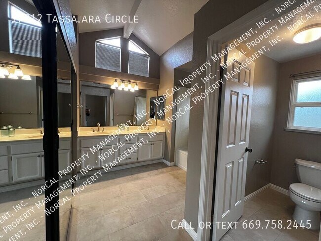 Building Photo - 17212 Tassajara Cir