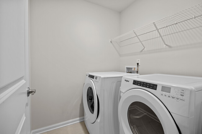 Building Photo - 929 Clearhaven Ln