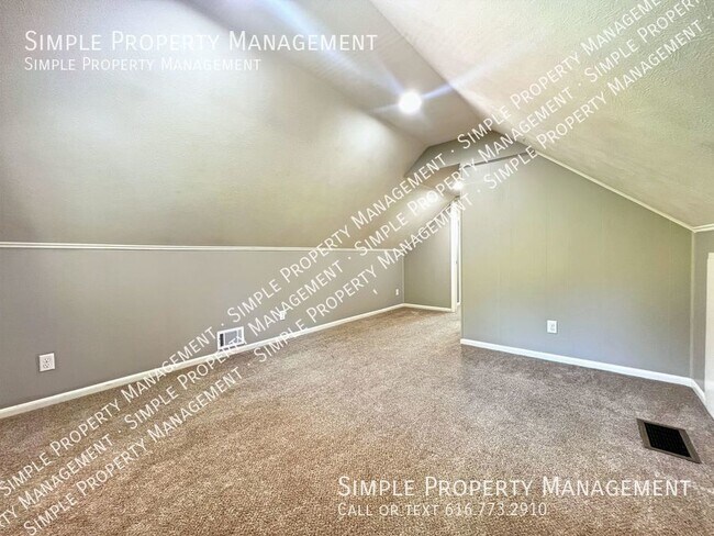 Building Photo - 367 Glenhaven Ave NW