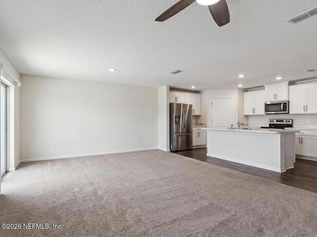 Building Photo - 152 Jarama Cir